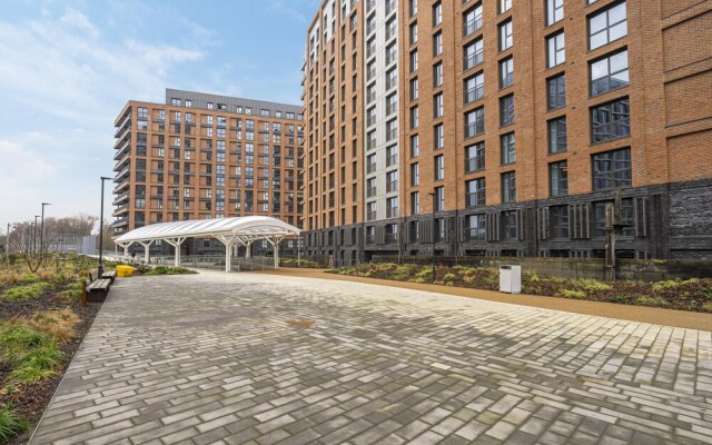 Spacious Central Apartment