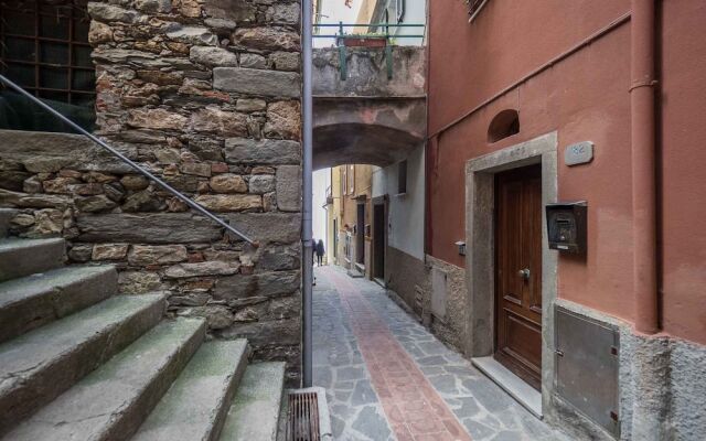 La Lampara Sea View Terrace Apartment With AC