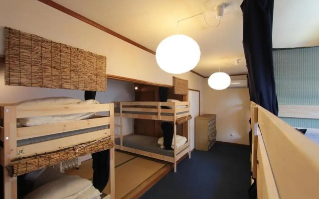 Tsuruya Guesthouse Hostel