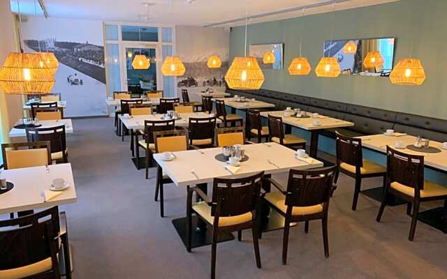 Hotel Garni Max Zwo
