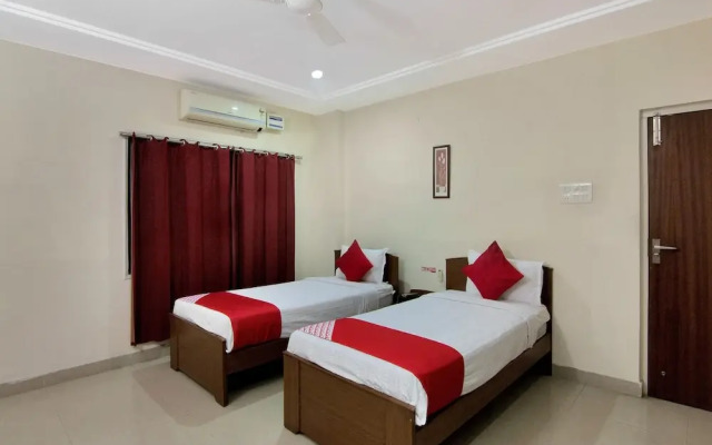 OYO 45 SilverKey Gachibowli