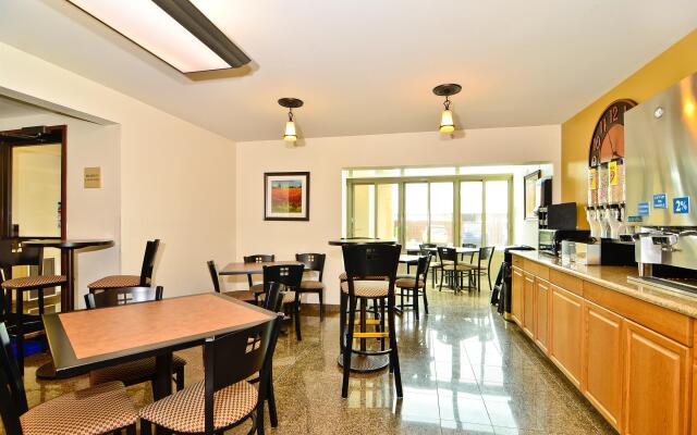 Best Western Chieftain Inn