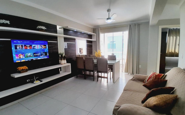 052 - Ótimo Custo Benefício na praia de Bombas