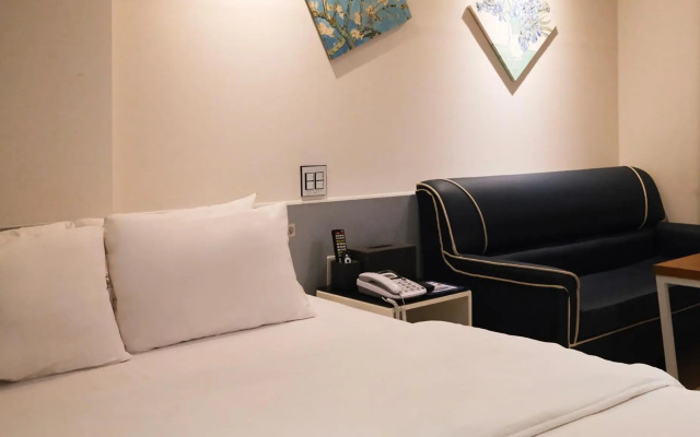 Hotel Insomnia