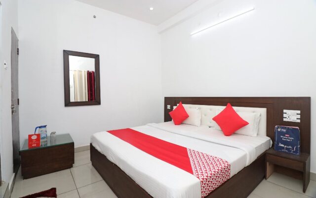 Hotel Jahnavi by OYO Rooms