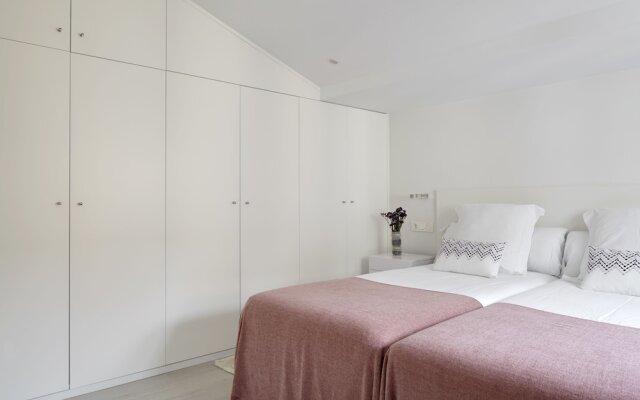 Zuria Apartment by FeelFree Rentals