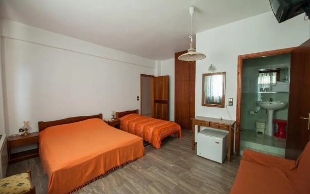 Athina Hotel