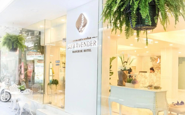 De Lavender Bangkok Hotel