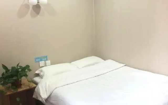 Jurensheng Business Hotel