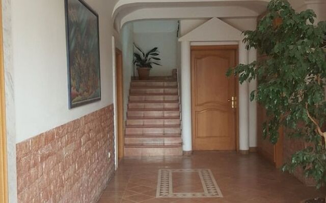 Levantin Inn