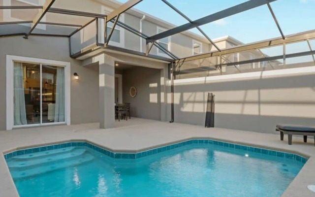 4224 Modern 4BD Private Pool - Near Disney