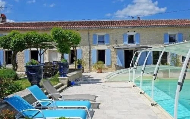 Holiday Home la Cagouille
