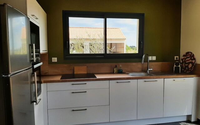 Cosy Villa in Sainte Valiere With Private Pool