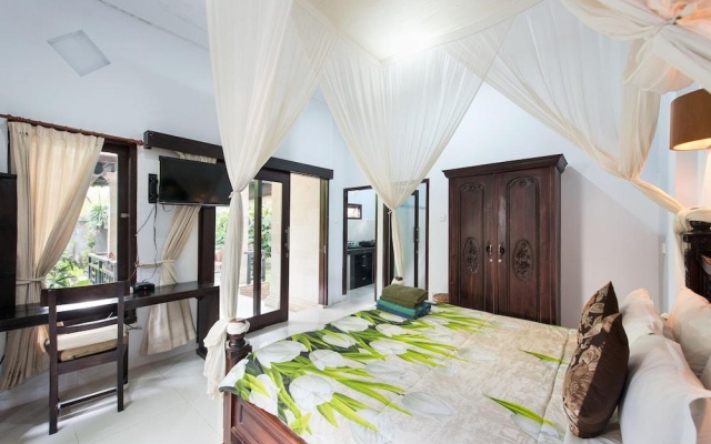 Amomaya Villa – Guest Rooms – Ubud