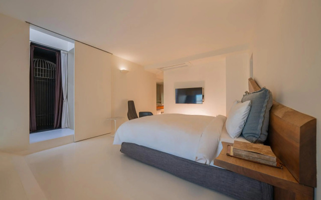 Snow hotel