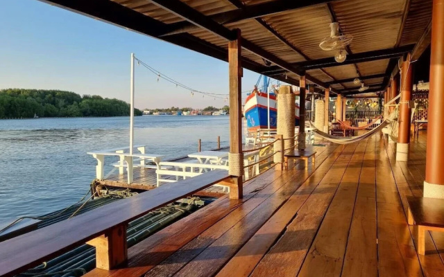 Baanchansamut Homestay