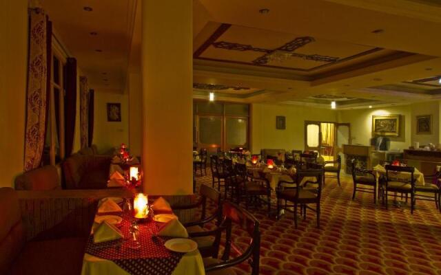 Royal Park Resort