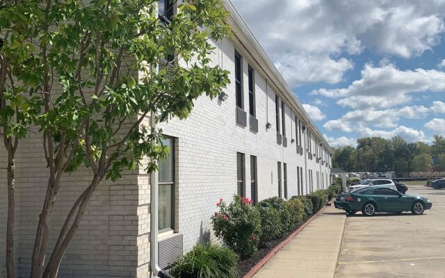 Motel 6 Franklin, OH