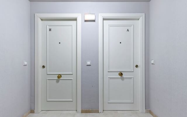 Modern Apartment in Cullera With Swimming Pool