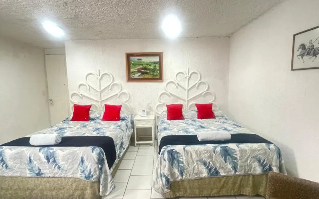 Capital O Farallon Inn