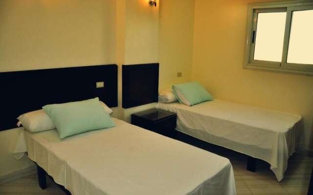 Oasis Hotel Apartments