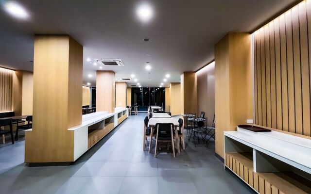 The Riva Vientiane Hotel