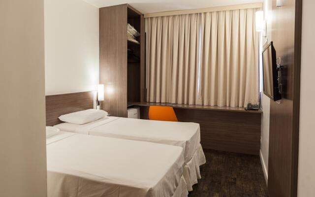 San Diego Express Barro Preto