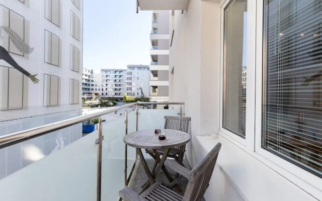 Stylish Gdynia Downtown by Renters