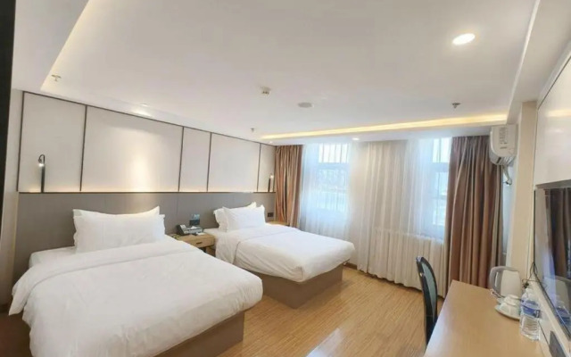 Xana Lite Beijing Shunyi Fengbo Metro Station