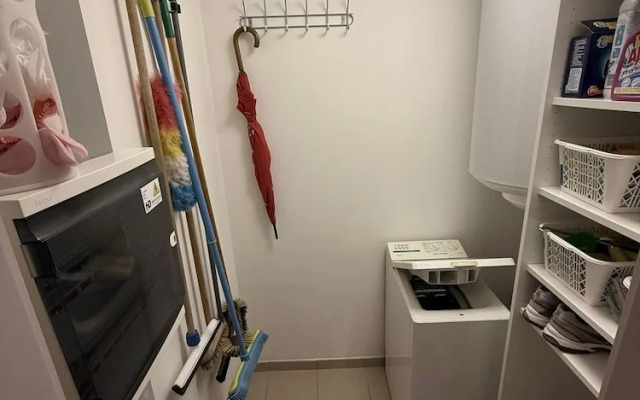 Elegant Seaside Retreat With Garden and Garage