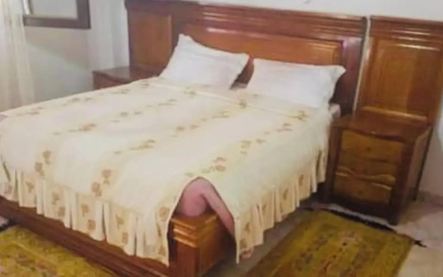 Maison Blanche Biteng