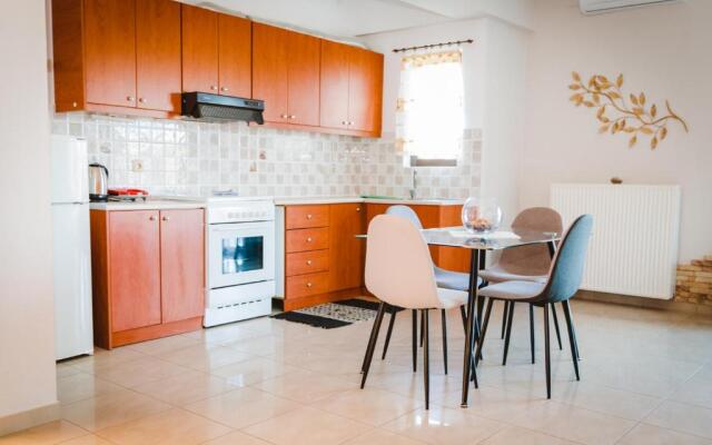 Aristos Apartments & Suites