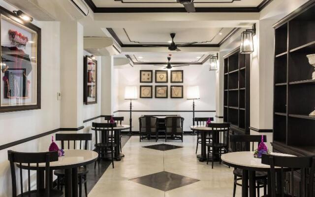 Mora Boutique Hotel