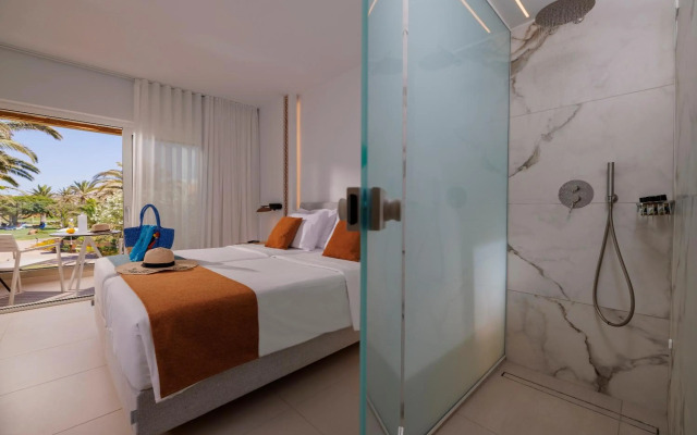 Anissa Beach & Village Resort
