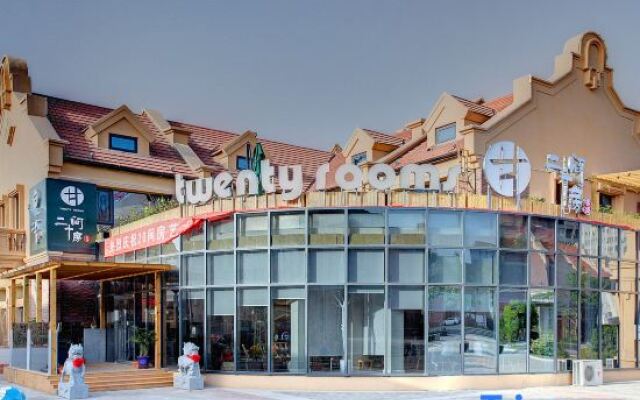 Twenty Rooms Art Hotel