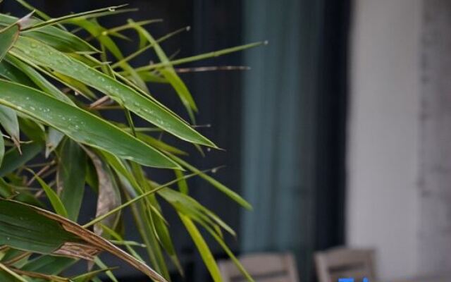 Slow house, xiannvushan guiyuan boutique holiday home stay
