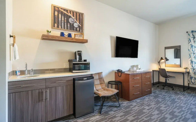 The Lodge Lake Chelan