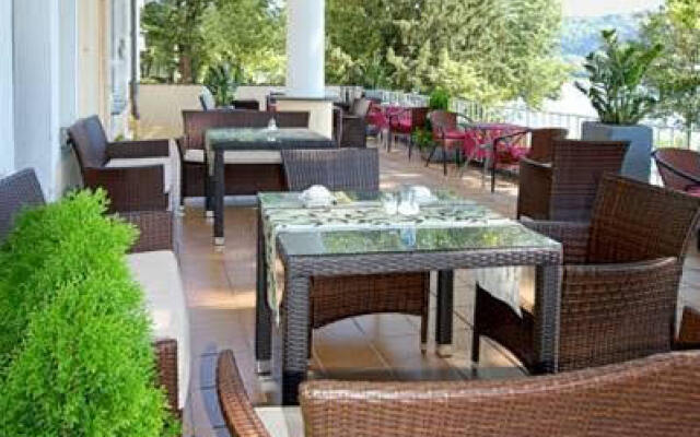 Kleiner Riesen Hotel