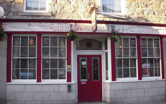 The Globe Inn