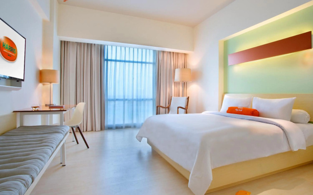 HARRIS Hotel & Conventions Bekasi – Guest Rooms – Bekasi