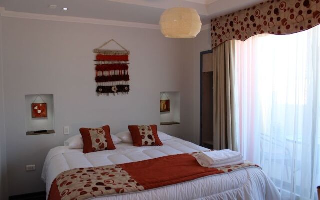 Hotel Ovalle Suite