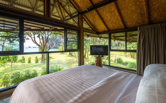Tinidee Hideaway Tonsai Beach Krabi (SHA Extra Plus)