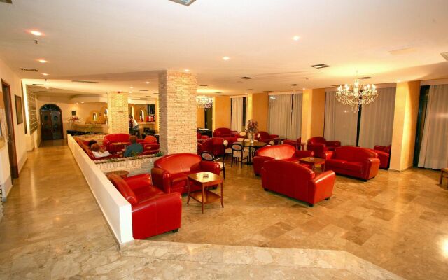 Roseland's Hotel