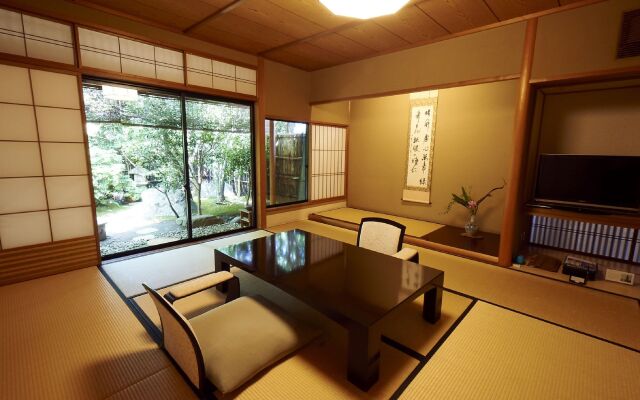 Yakakutei