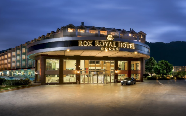 Rox Resort Hotel