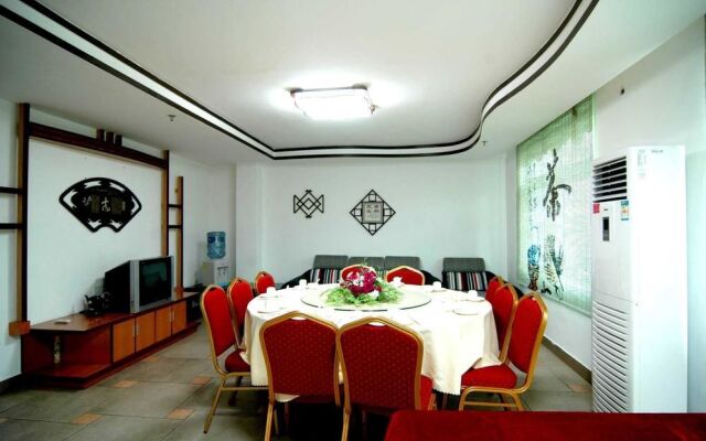 Renjie Business Hotel