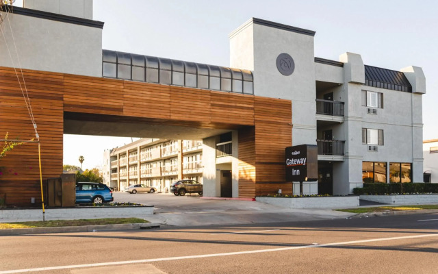 Gateway Inn Gardena