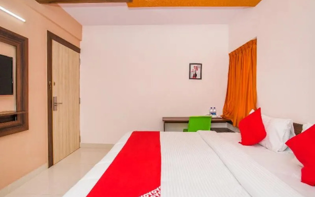 OYO 16990 Pratham Presidency