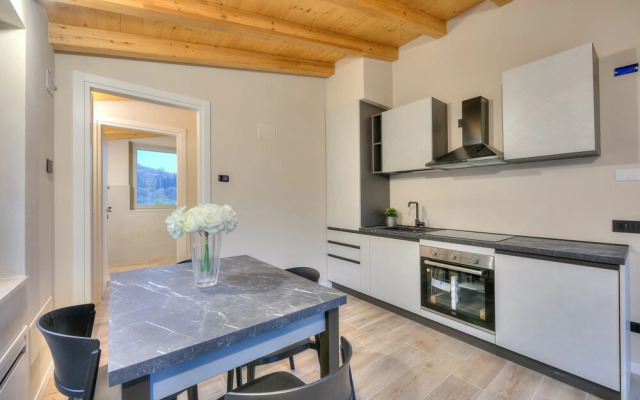 Ricomilla-ulivo -balcony, Garden & Privat
