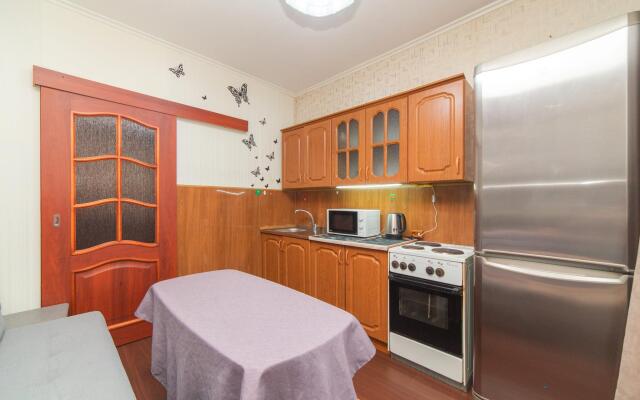 Ночник на улице Муравленко 35